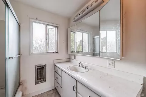 1025 4th St, Rodeo, CA 94572 photo 9