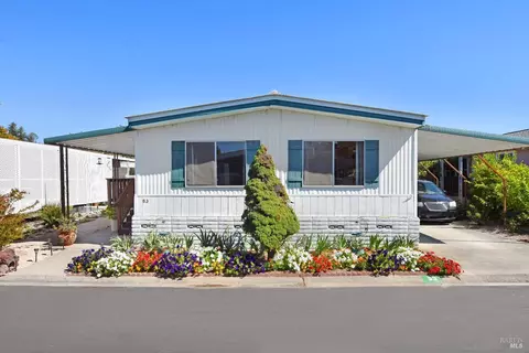 53 Magnolia Dr, Calistoga, CA 94515