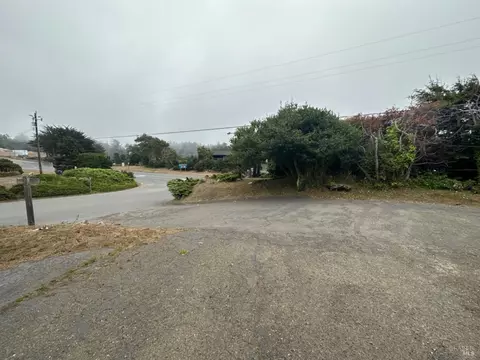 32800 20 Hwy #33, Fort Bragg, CA 95437
