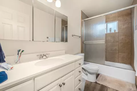 1540 Wright St, Santa Rosa, CA 95404 photo 15