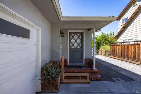 1540 Wright St, Santa Rosa, CA 95404 photo 5