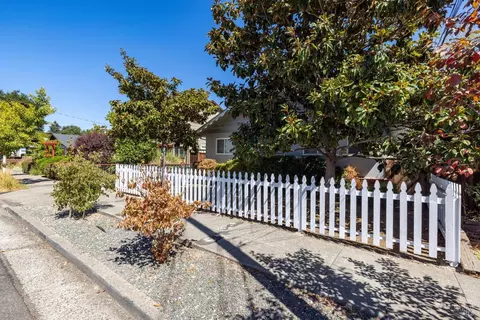 1540 Wright St, Santa Rosa, CA 95404 photo 3