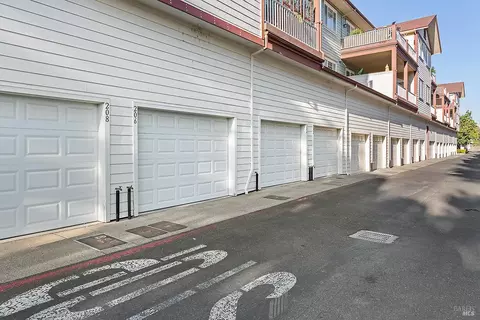 206 Johnson St, Windsor, CA 95492 photo 32