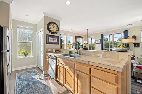 206 Johnson St, Windsor, CA 95492 photo 15