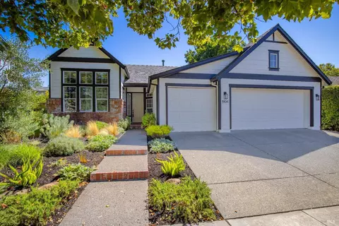 1904 Oriole Way, Petaluma, CA 94954