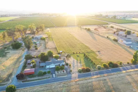 6975 Byrnes Rd, Vacaville, CA 95687