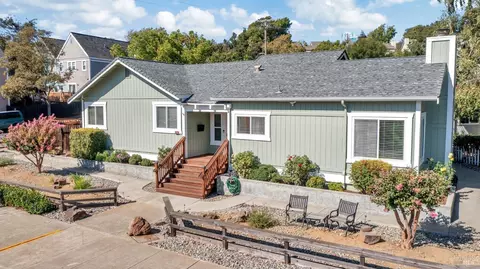 835 Military E, Benicia, CA 94510