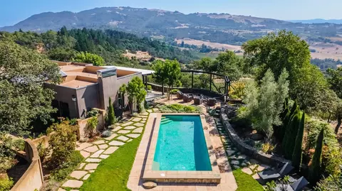 2540 Bennett Ridge Rd, Santa Rosa, CA 95404