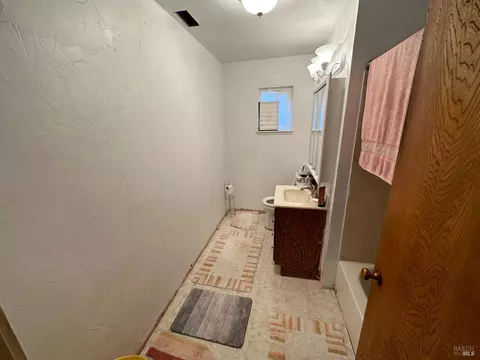 849 Brookwood Ave, Vallejo, CA 94591 photo 8