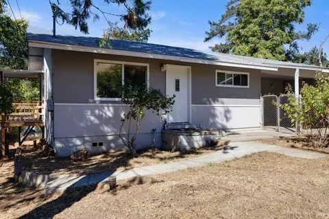 3620 Lakeview Dr, Nice, CA 95464 photo 3