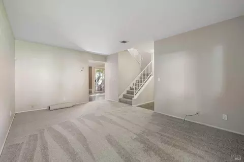 379 Eldridge Ave, Vacaville, CA 95688 photo 4