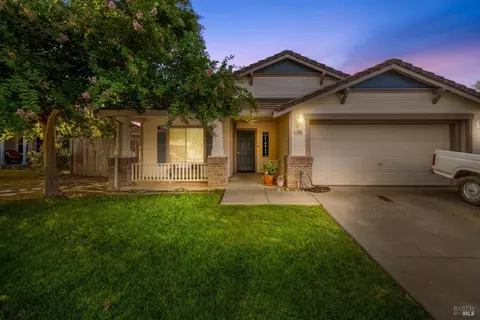 1535 Ditmar Dr, Dixon, CA 95620 photo 2