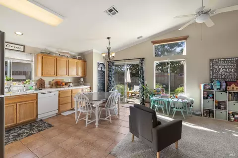 1535 Ditmar Dr, Dixon, CA 95620 photo 12