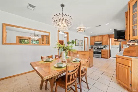 Dining - 7452 Clement Rd, Vacaville, CA 95688 photo 2 of 3
