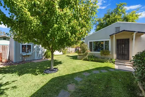 Exterior - 7452 Clement Rd, Vacaville, CA 95688 photo 11 of 41
