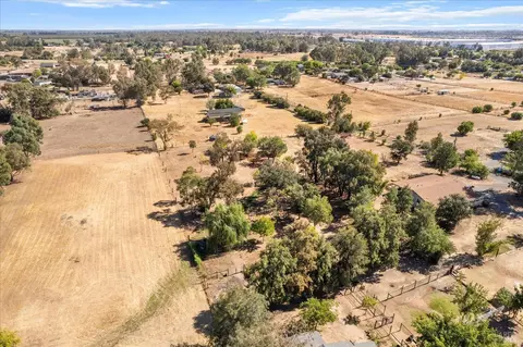 View/Area - 7452 Clement Rd, Vacaville, CA 95688 photo 4 of 9