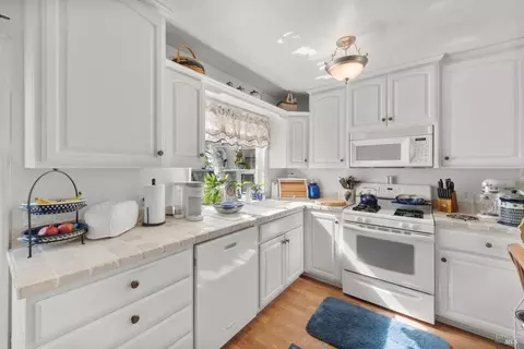 Kitchen - 7452 Clement Rd, Vacaville, CA 95688 photo 8 of 11
