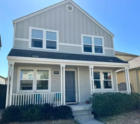 2446 Van Patter Dr, Santa Rosa, CA 95403