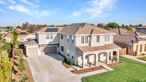 708 Elderberry Loop, Vacaville, CA 95688 photo 6