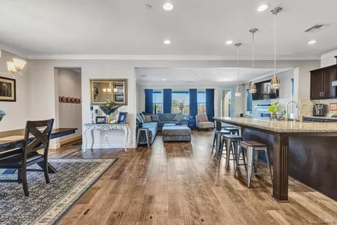 708 Elderberry Loop, Vacaville, CA 95688 photo 15