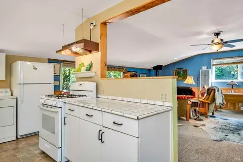 17151 Maple Shadows Dr, Middletown, CA 95461 photo 6