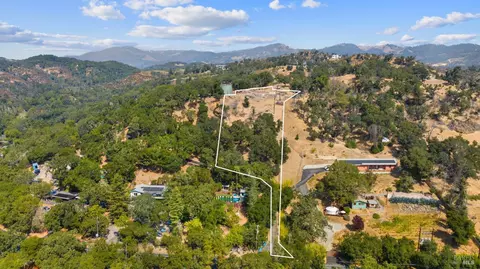 13400-13556 Saddle Rd, Glen Ellen, CA 95442