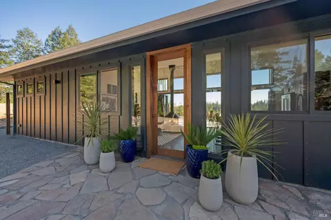 7260 Giovanetti Rd, Forestville, CA 95436 photo 2