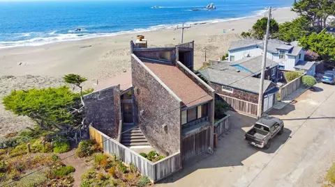 7045 Cliff Ave, Bodega Bay, CA 94923 photo 2