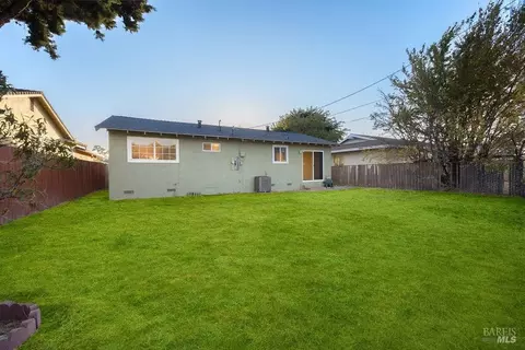 166 Janice St, Vallejo, CA 94589 photo 28