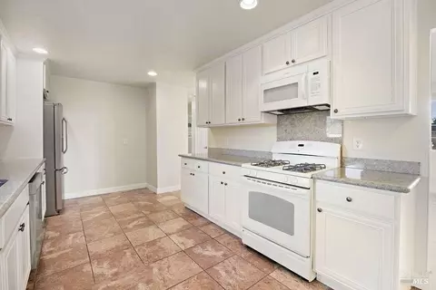166 Janice St, Vallejo, CA 94589 photo 15