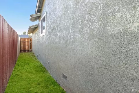 166 Janice St, Vallejo, CA 94589 photo 32