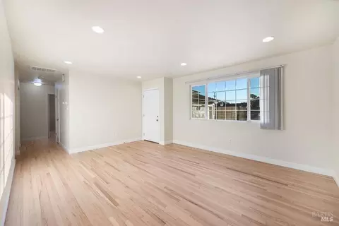166 Janice St, Vallejo, CA 94589 photo 6
