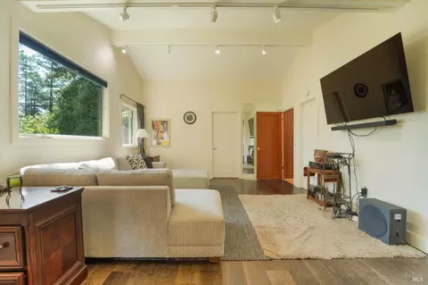 825 Jonive Rd, Sebastopol, CA 95472 photo 18