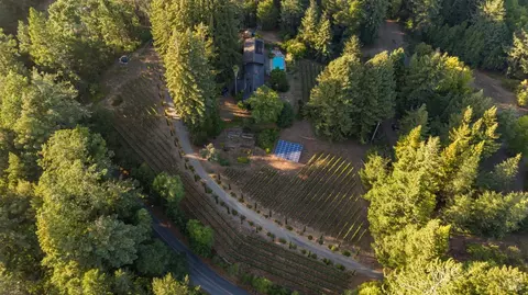 825 Jonive Rd, Sebastopol, CA 95472 photo 2