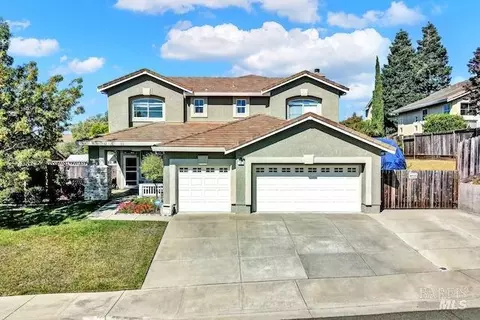 102 Goldfinch Dr, American Canyon, CA 94503
