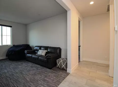1525 Utah Ct, Dixon, CA 95620 photo 9