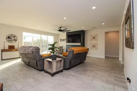 1525 Utah Ct, Dixon, CA 95620 photo 28