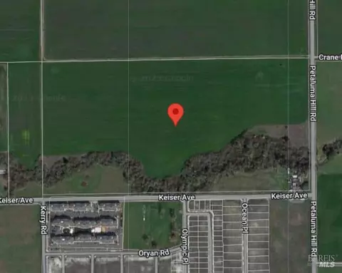 5989 Petaluma Hill Rd, Santa Rosa, CA 95404