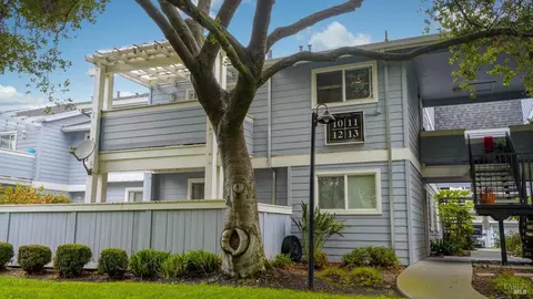 225 Burt St #12, Santa Rosa, CA 95407