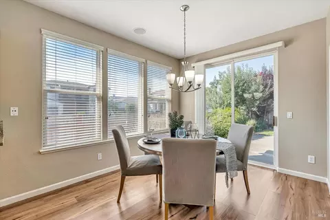 216 Bouquet Cir, Windsor, CA 95492 photo 18