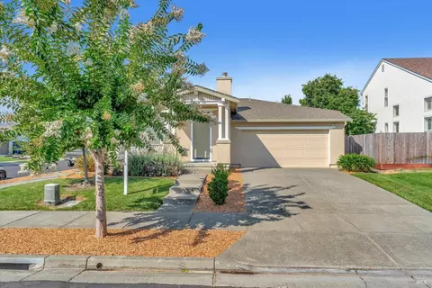 216 Bouquet Cir, Windsor, CA 95492 photo 4