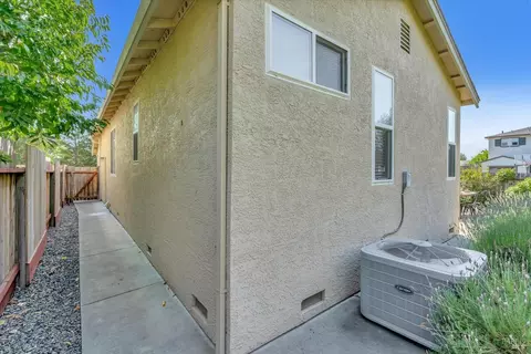 216 Bouquet Cir, Windsor, CA 95492 photo 40