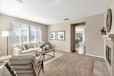 216 Bouquet Cir, Windsor, CA 95492 photo 9