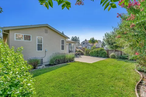 216 Bouquet Cir, Windsor, CA 95492 photo 38