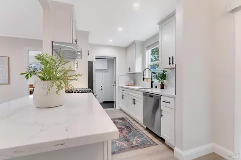 172 Howard Ave, Vallejo, CA 94589 photo 13