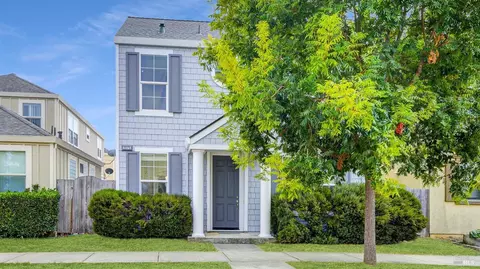 2575 N Village Dr, Santa Rosa, CA 95403