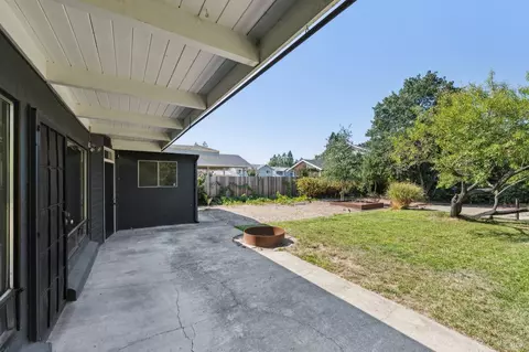 Exterior - 1177 Broadway Dr, Sonoma, CA 95476 photo 10 of 24