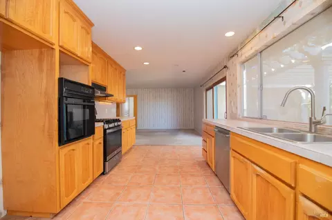 155 Pajaro Way, Vallejo, CA 94591 photo 19