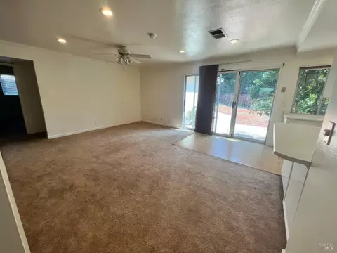 737 Corte Granada Ct, Vacaville, CA 95688 photo 7