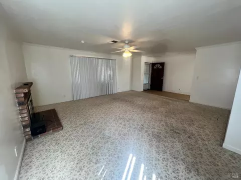 737 Corte Granada Ct, Vacaville, CA 95688 photo 3